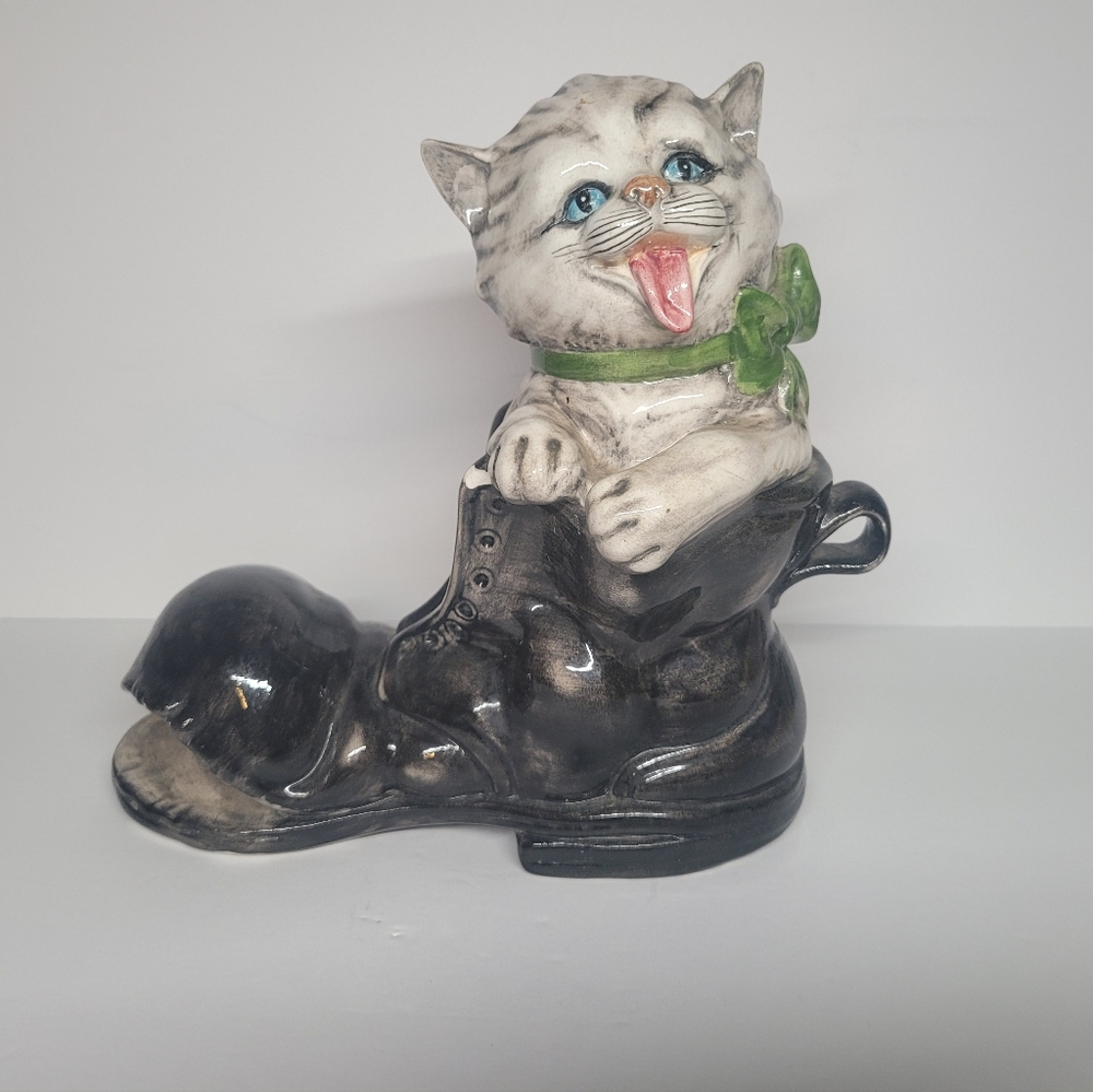 Rare Vintage Norleans Large Ceramic Kitten In Boot, Made In Italy